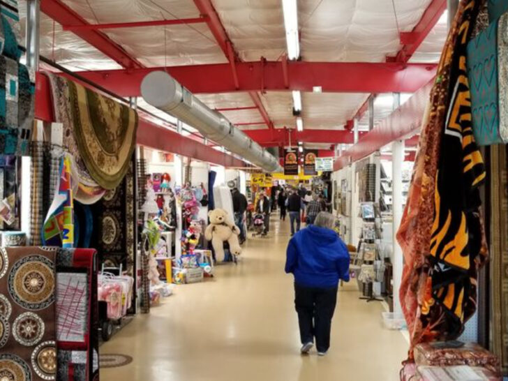The Massive Indoor Flea Market In Ohio Where You Can Fill Your Car For $40