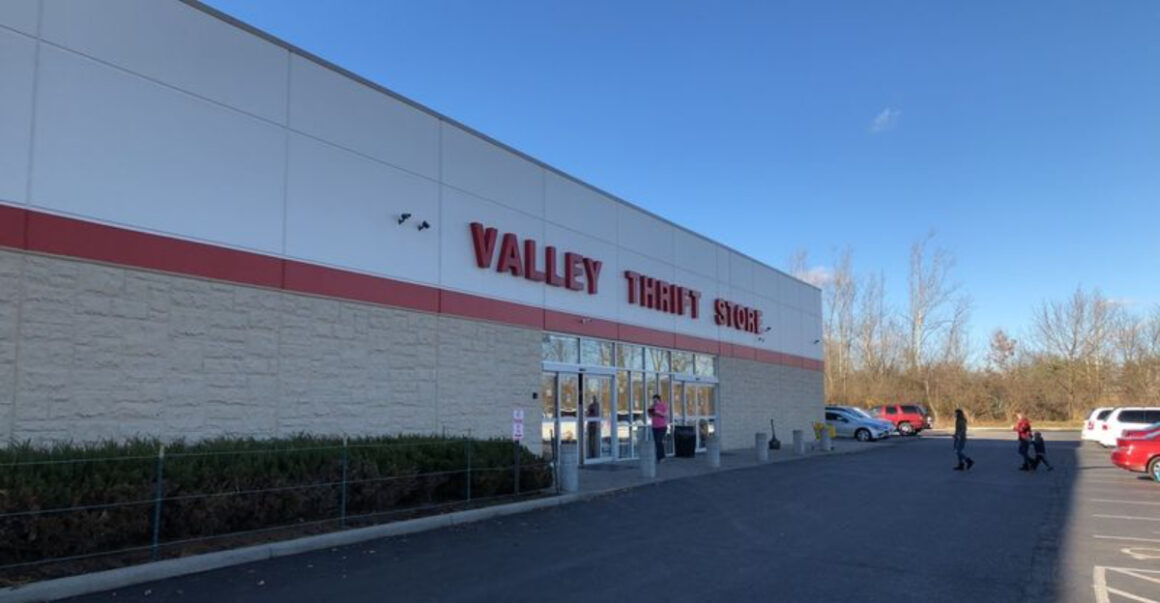 the massive thrift store in ohio where you can fill a full cart for 25