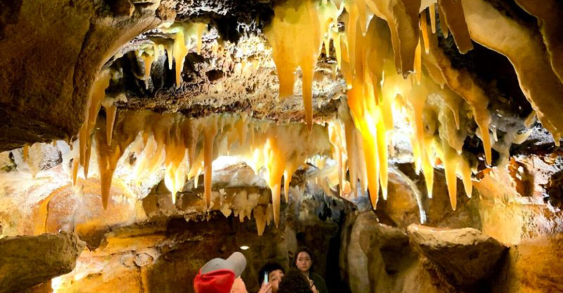 the most surreal cave in ohio will leave you absolutely speechless