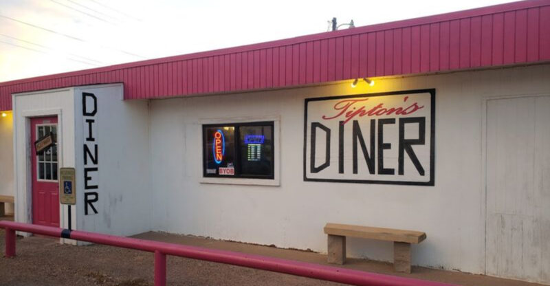 This Beloved Texas Diner Serves Big Plates and Small-Town Charm