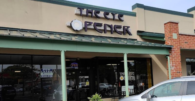 This Breakfast Spot In Akron, Ohio, Serves Hearty Meals That Keep You Full For Hours