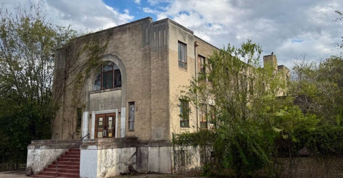 this creepy texas hospital will give you chills the second you see it