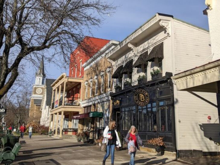 This Dreamy Ohio Town Will Make You Feel Like You’re In A Hallmark Movie