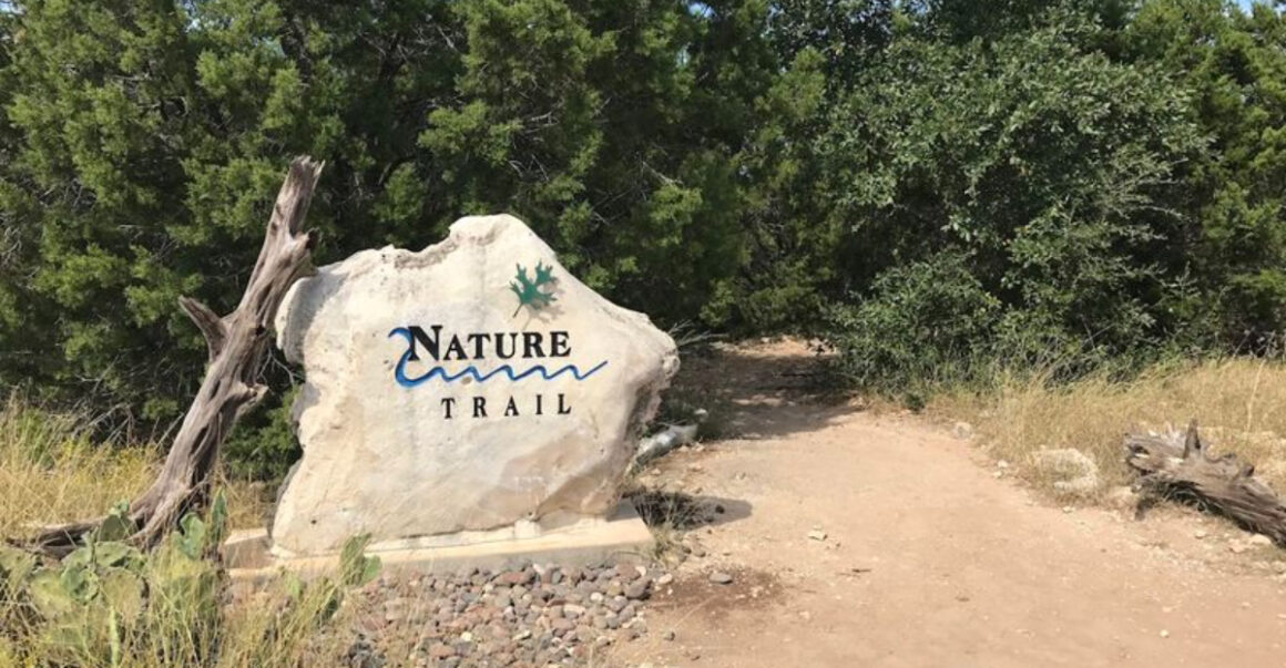this enchanting texas hike feels straight out of a fairytale