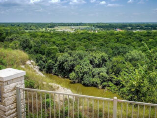 this free texas destination feels like a hidden retreat