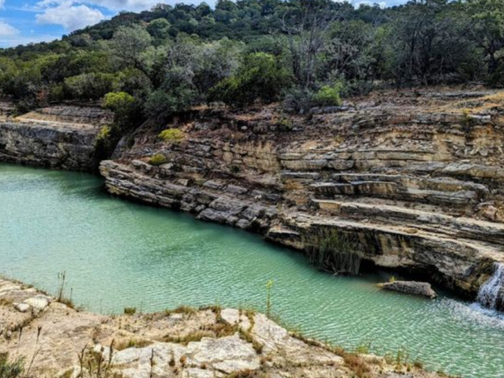 This Hidden Texas Gorge Hike Features Authentic Dinosaur Footprints