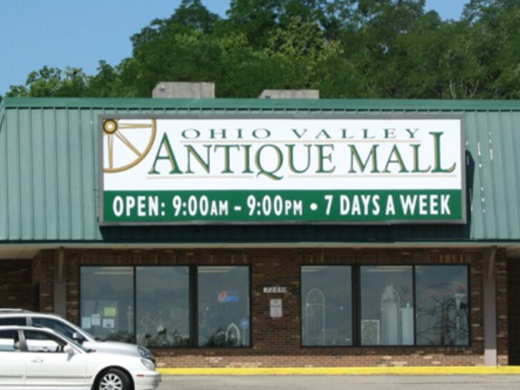 This Massive Antique Store In Ohio Is A Labyrinth Of Rare Collectibles And Treasures