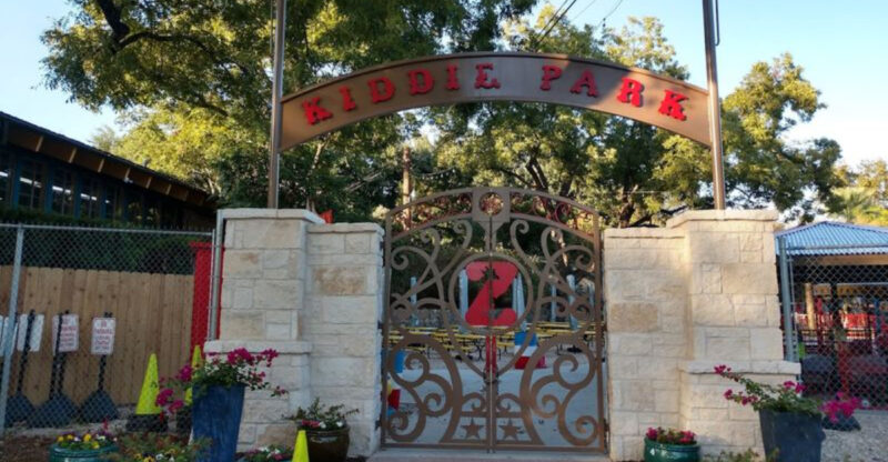 This Nearly 100-Year-Old Texas Amusement Park Is Still Going Strong