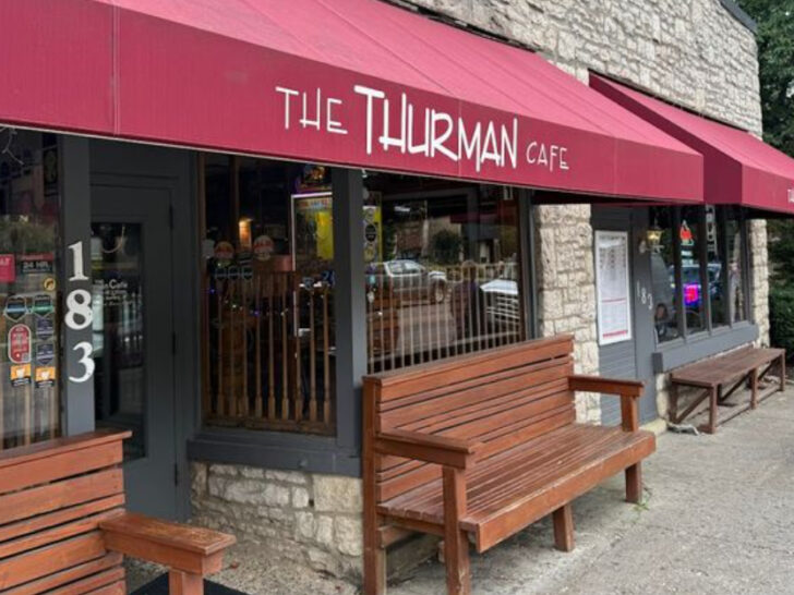 This No-Frills Restaurant In Ohio Serves Massive Cheeseburgers Known Throughout The State