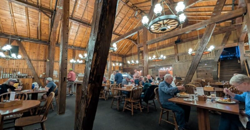 This Ohio Barn Is Quietly Serving One Of The Best Brunch Spreads In The State