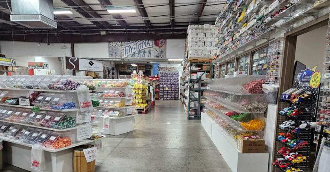 this old fashioned candy store in ohio is what sweet childhood dreams are made of