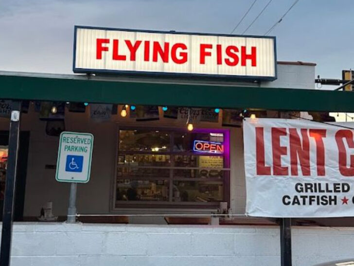 This Old-School Texas Joint Is a Local Favorite for Fried Catfish