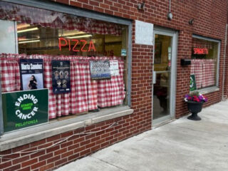 this pizza parlor in ohio is what locals say is the best in town