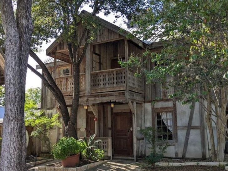 This Stunning Riverfront Restaurant Belongs on Your Bucket List