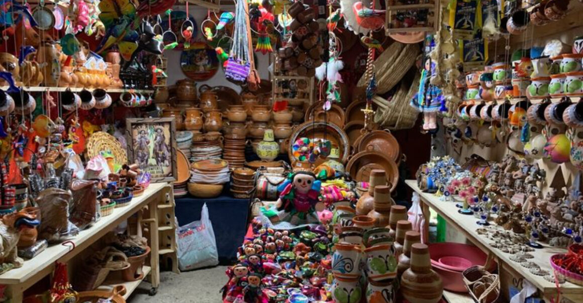 this texas flea market is so big it feels like a whole city