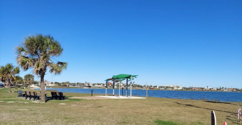 This Texas Pier Is a Whole Experience – Fishing, Food, and Stunning Sunsets