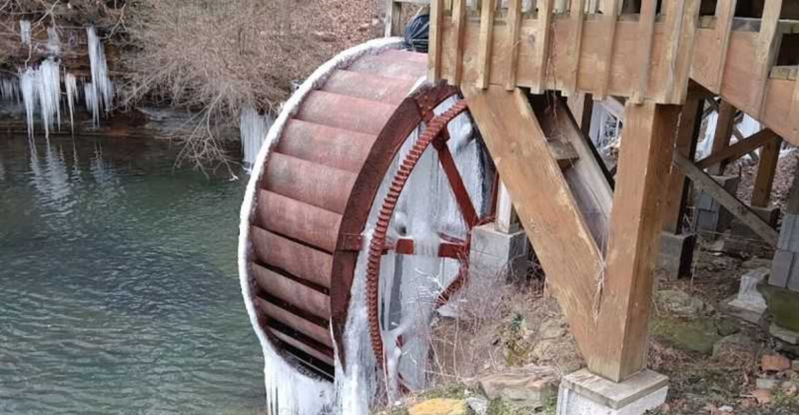 this tiny texas town is known for wide open skies and western charm