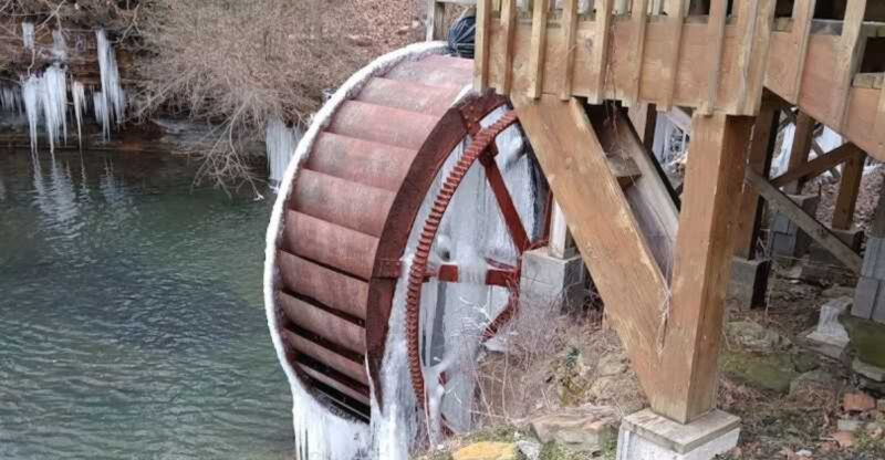 This Tiny Texas Town Is Known for Wide-Open Skies and Western Charm