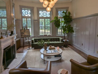 you wont believe this gorgeous castle is hiding in texas