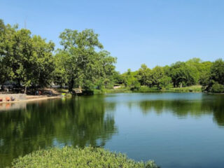 you wont believe this secret texas swimming hole is better than jacobs well