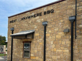 youd never guess it but this little texas spot has incredible brisket