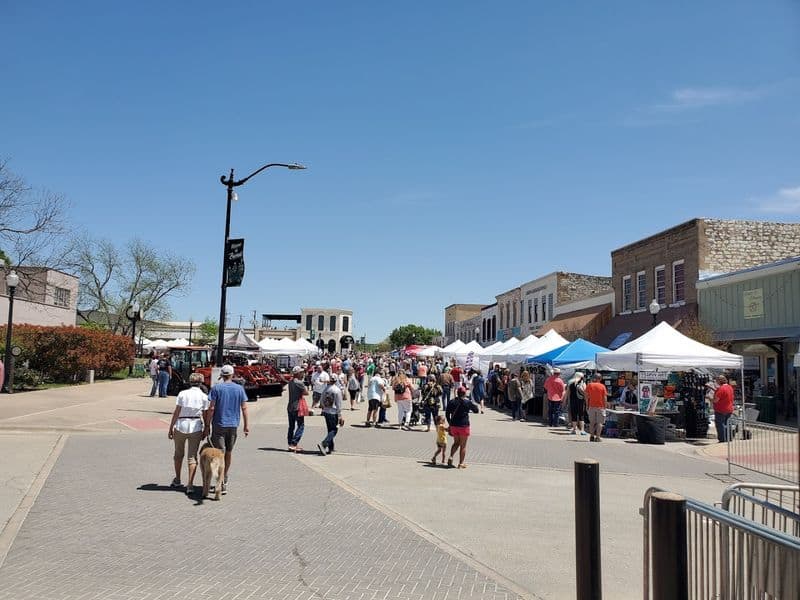 Vendor Shopping That Goes Beyond the Usual