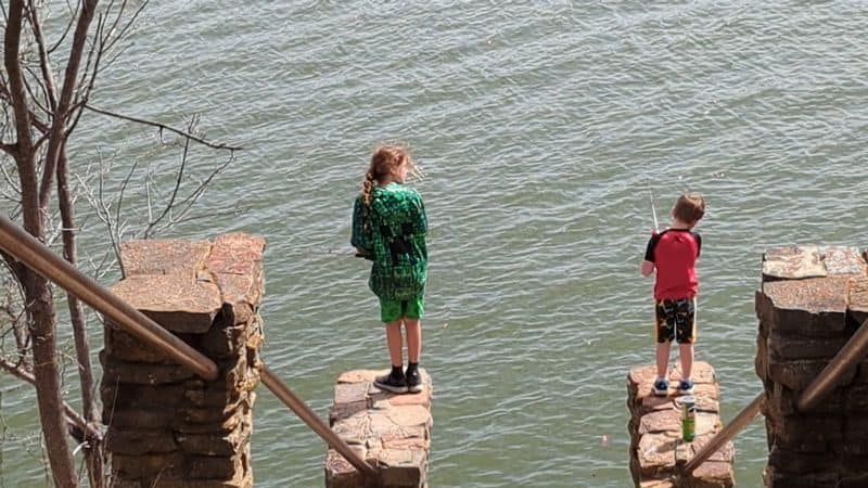 Easy Shoreline Fishing Spots