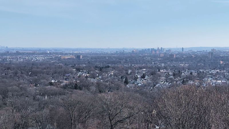 When To Visit For the Clearest Views and the Fewest Crowds