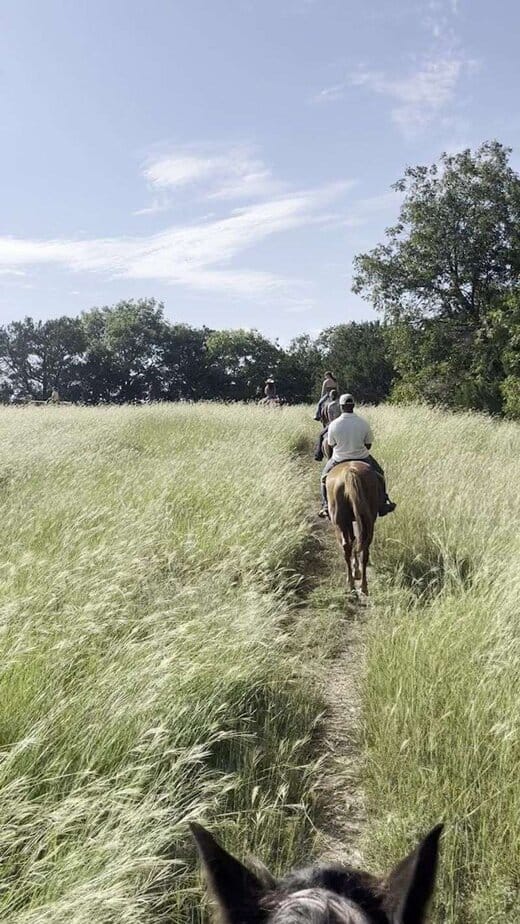 This Texas Ranch Lets You Ride Through Views You Didn’t Know Existed Guides Who Make It Easy