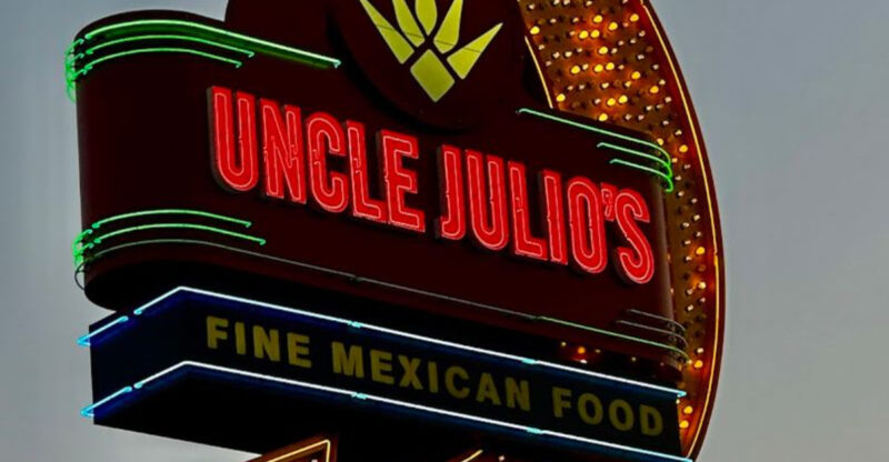 This Piñata Dessert in Dallas Is Pure Chaos in the Best Way