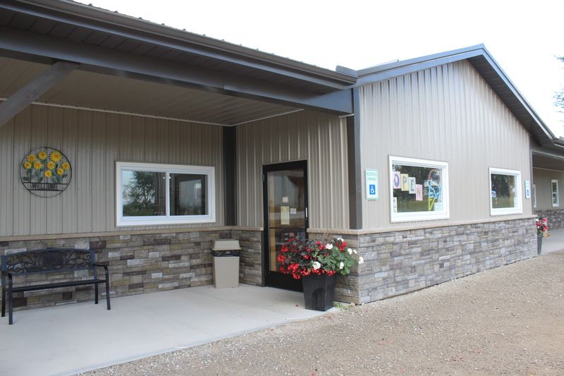 The Mennonite Bulk Foods Store In Michigan Where Country Shoppers Stock Up For Way Less A Country Market Off Colonville Road