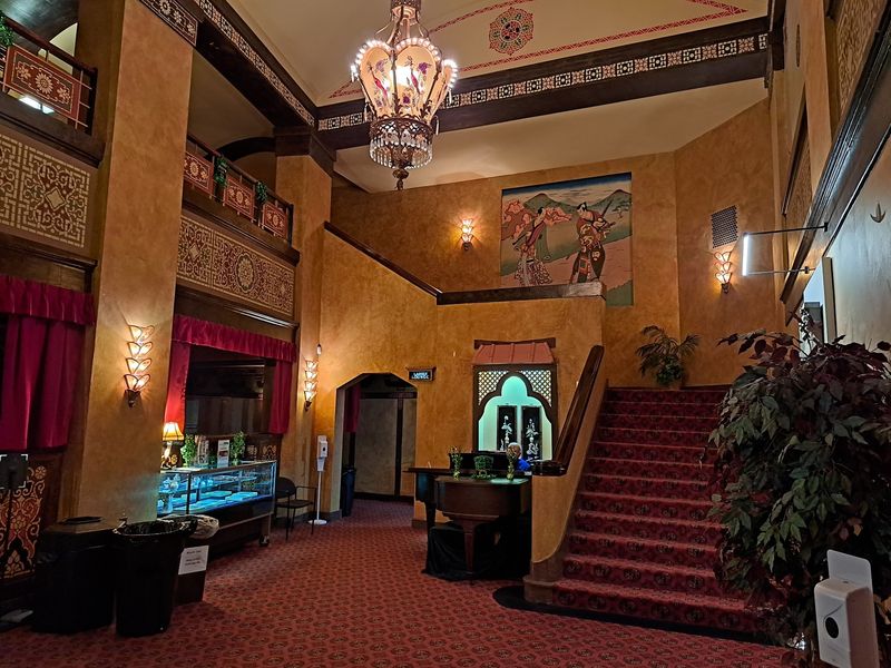 This 1928 Movie Palace In Michigan Still Runs Real Film While An Organ Rises Out Of The Stage Nearly a Century of Show Business