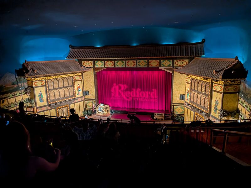 This 1928 Movie Palace In Michigan Still Runs Real Film While An Organ Rises Out Of The Stage A Night Worth the Drive