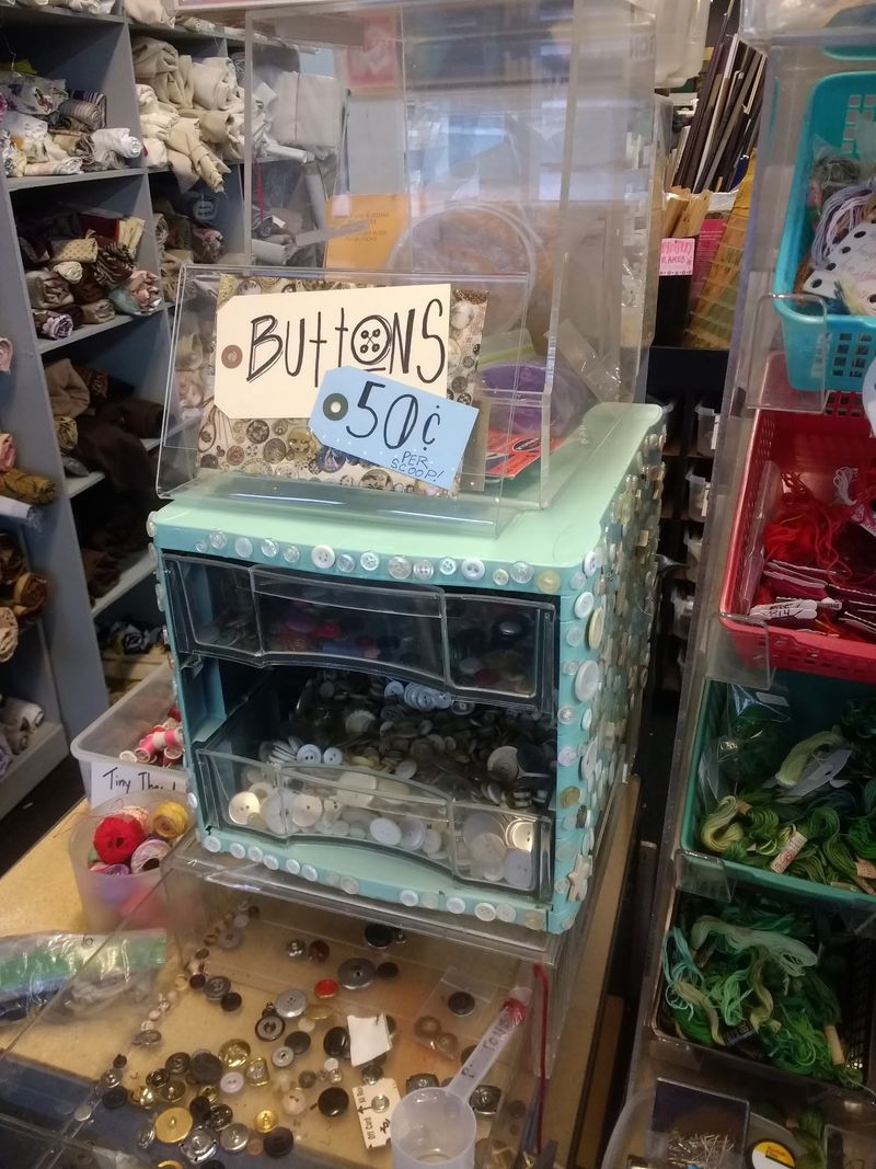 This Michigan Art Store Sells Donated Craft Supplies So Cheap Every Visit Feels Like A Treasure Hunt Prices That Make Crafters Grin